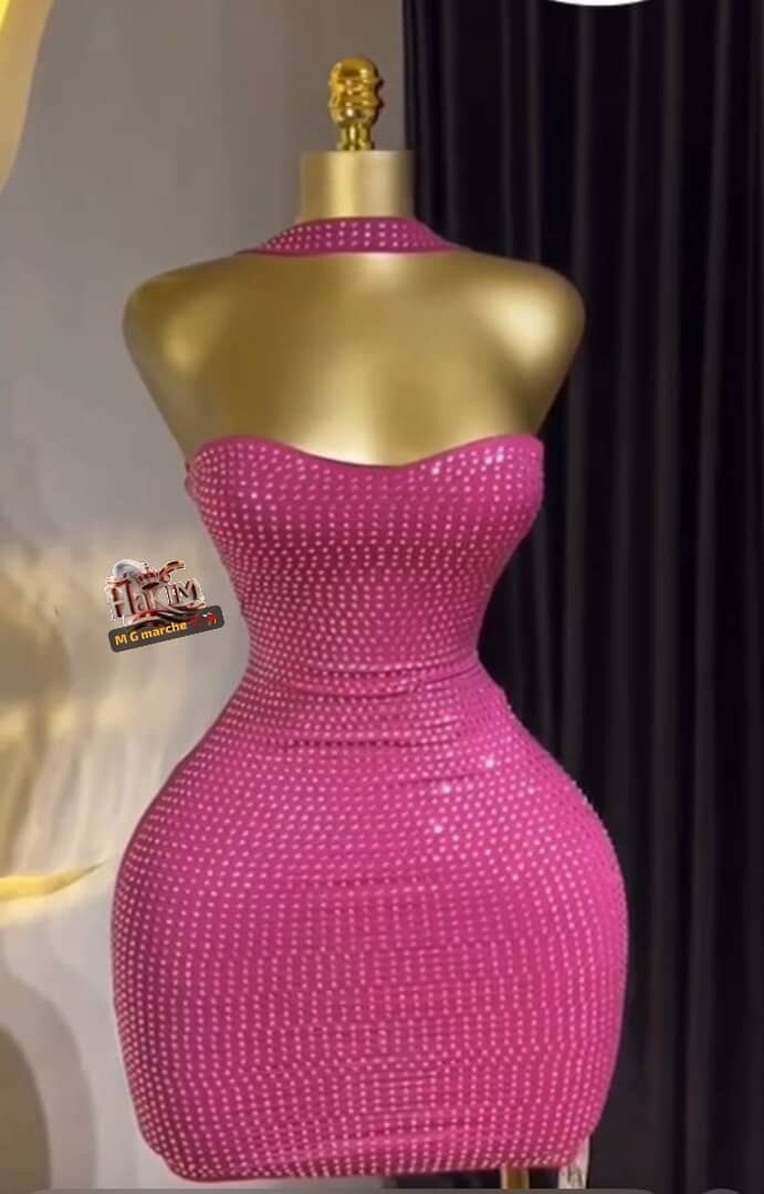 Robe élégante à strass