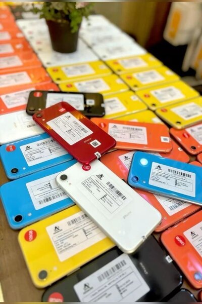 iPhone XR - Smartphone