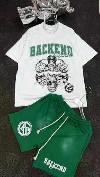 Ensemble T-shirt et Shorts Style Urbain