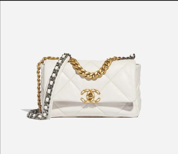 Sac CHANEL en coffret