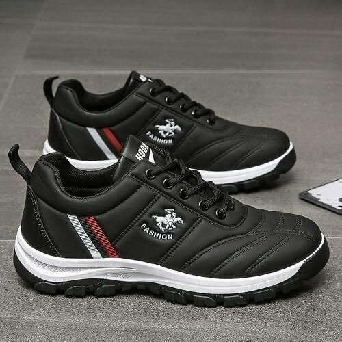 Sneakers noir tendance homme