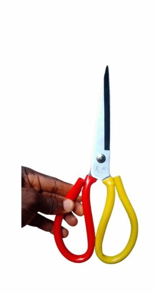 paire de ciseaux grand et solide