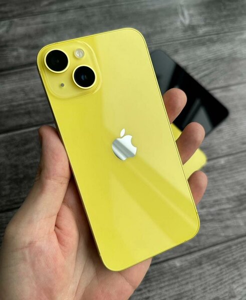 iPhone 15 simple 526 giga