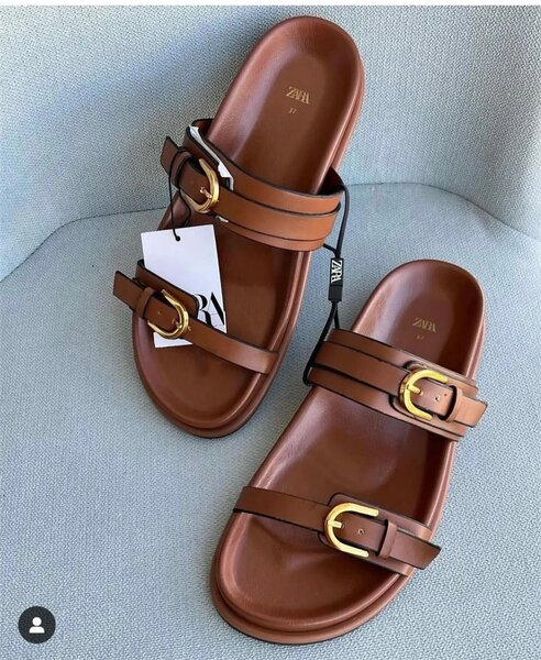 SANDALES À BOUCLES Zara