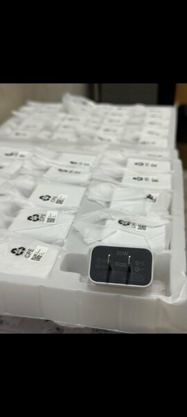 Google pixel 30watt original adapter