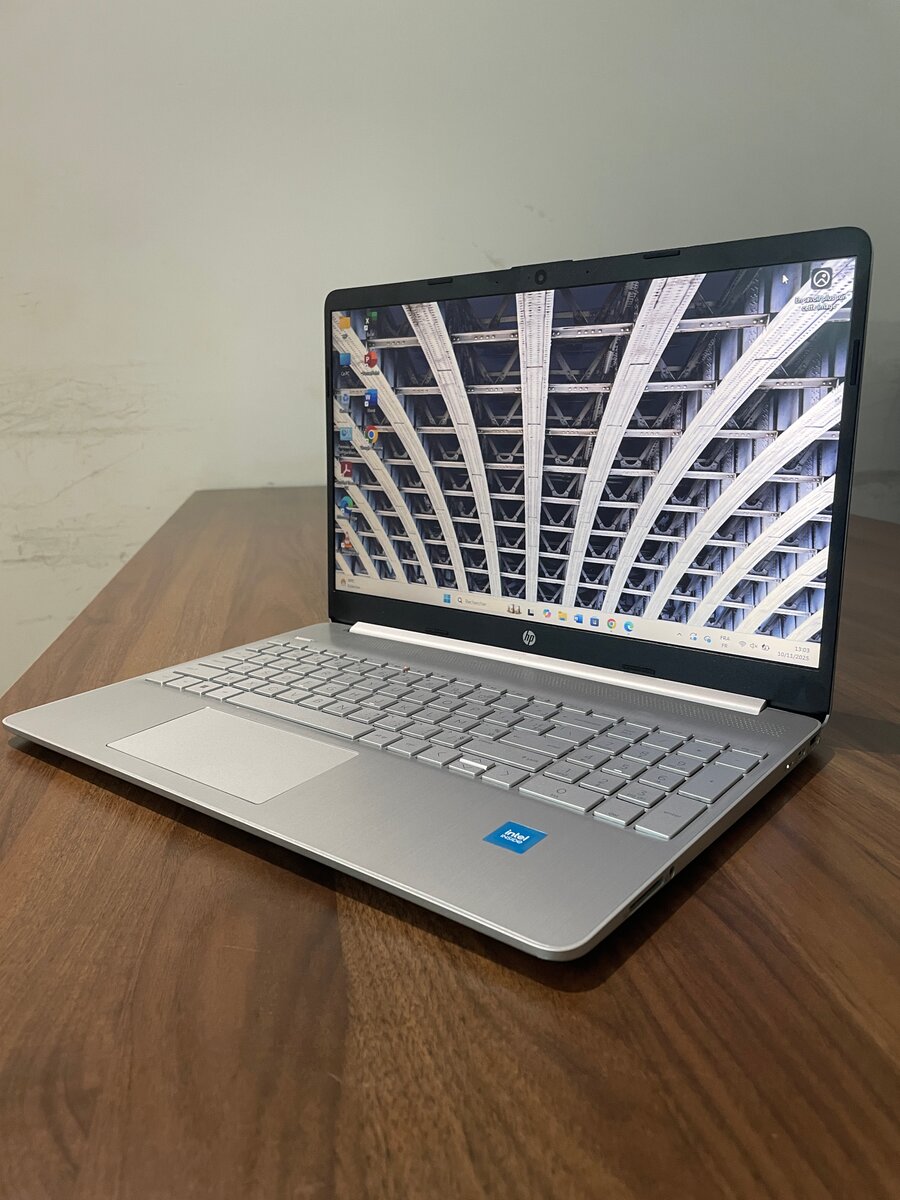 HP Laptop 15.6" Intel N4120