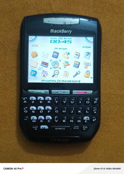 BlackBerry avec clavier AZERTY