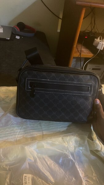 Sac bandoulière en cuir élégant