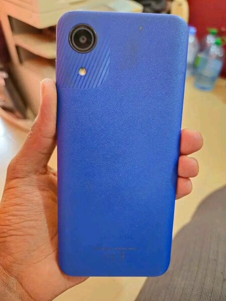 Smartphone Android Bleu