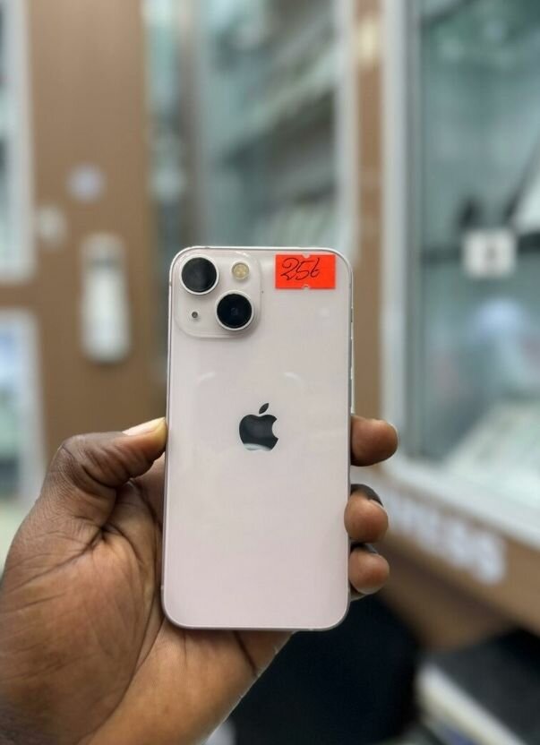 iPhone 13 mini