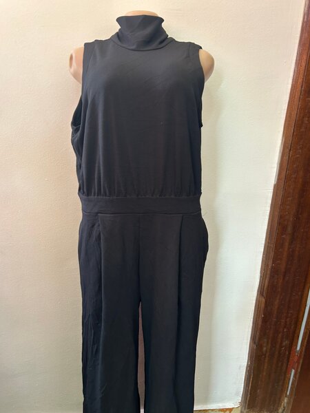 Combinaison noire chic