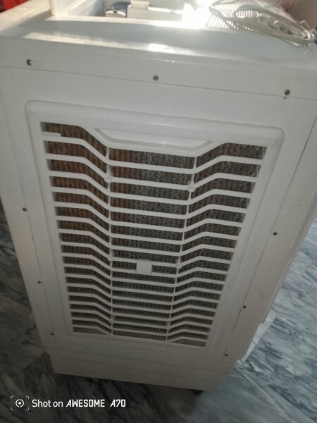Izone water cooler