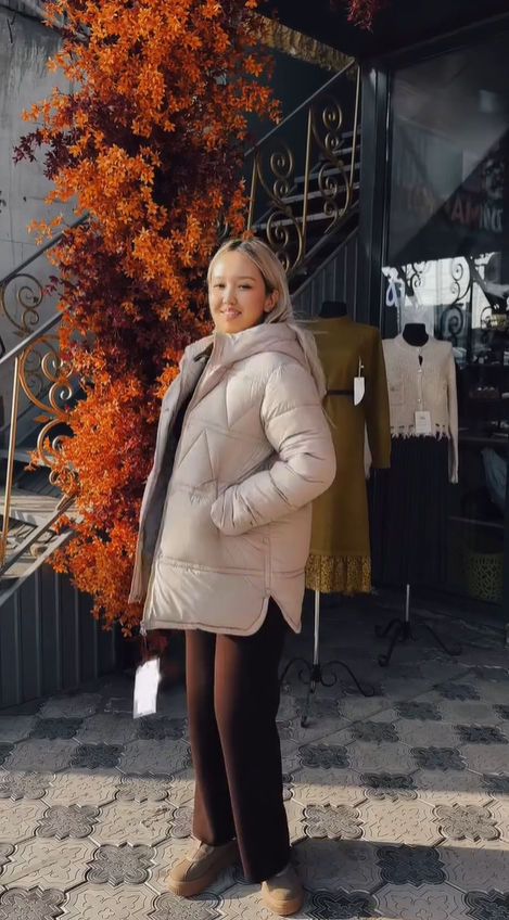 куртка бежевая