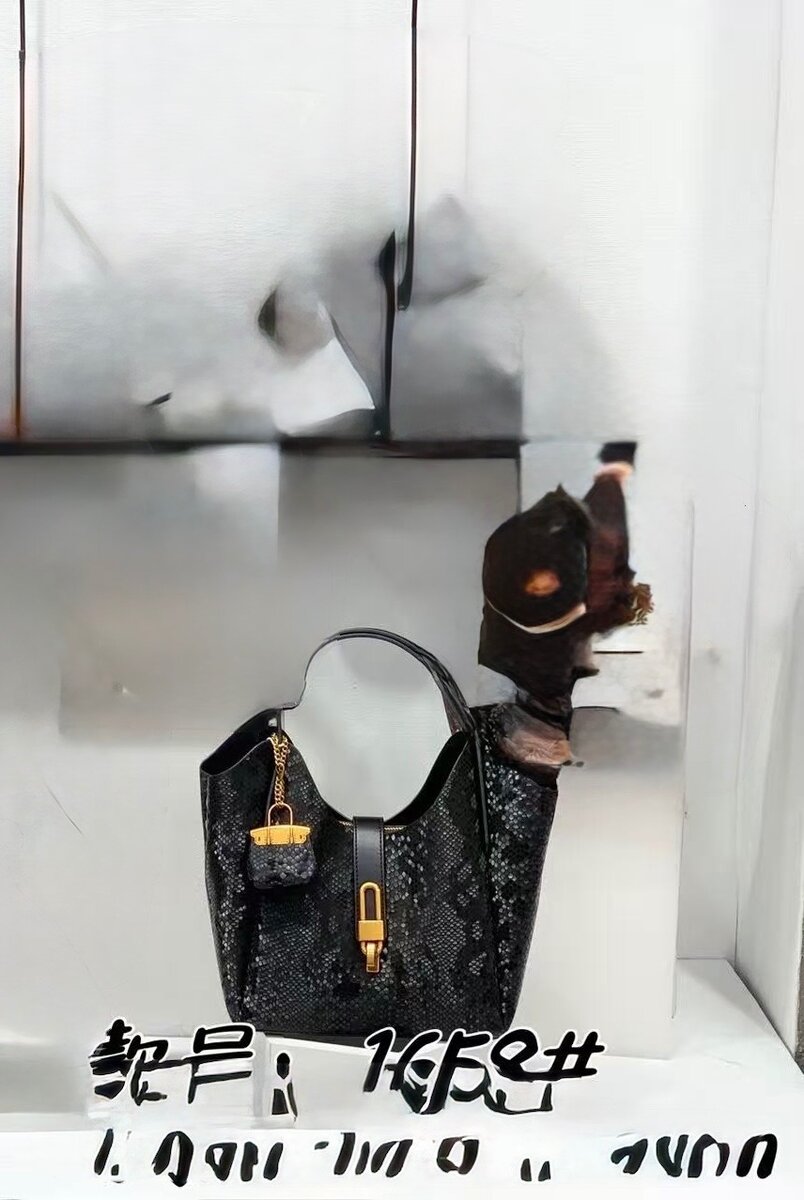 Sac à main en cuir chic