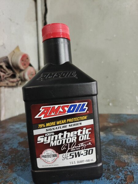 AMSOIL 5W-30 Signature Series