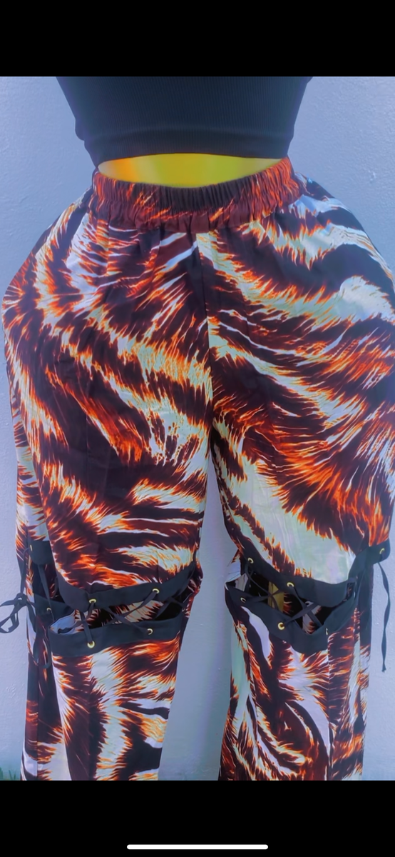 Pantalon cargo imprimé safari