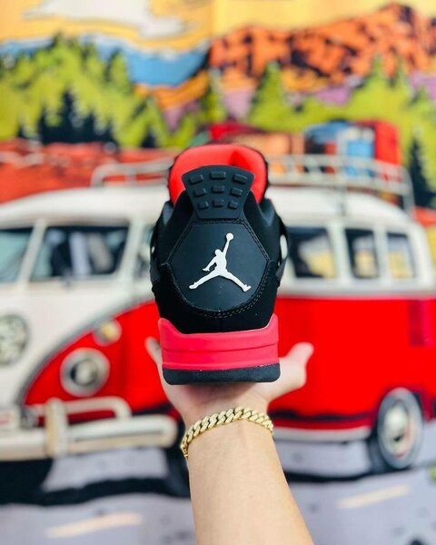 Jordan 4's