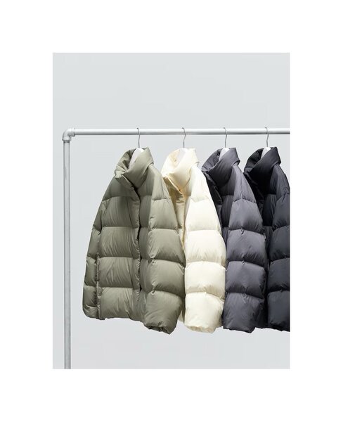 Куртка кокон от японского бренда юникло