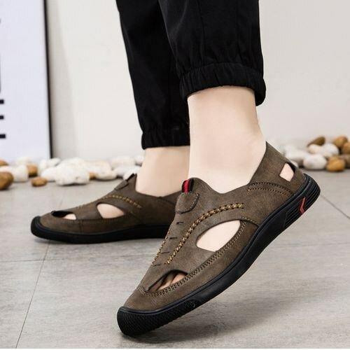 Casual shoes available for sale