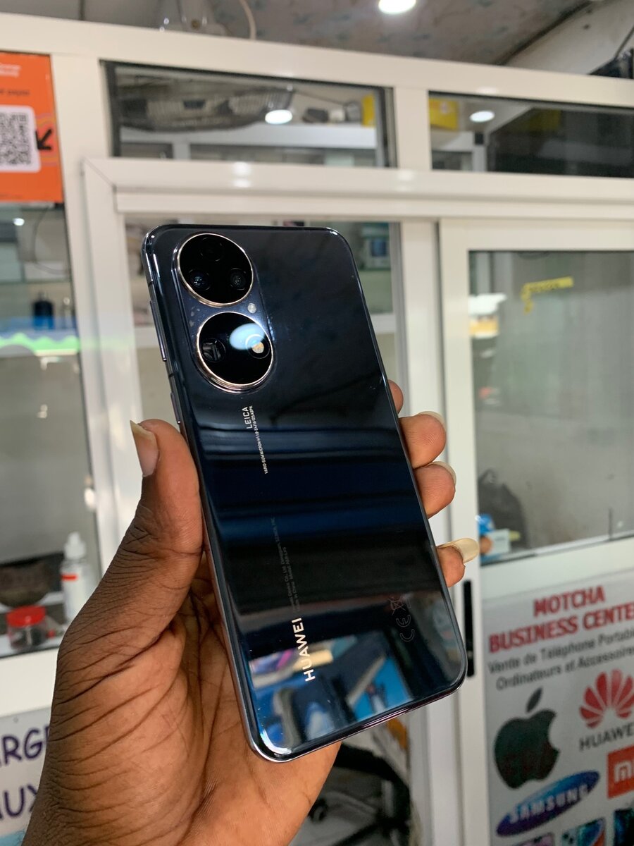 Huawei P50