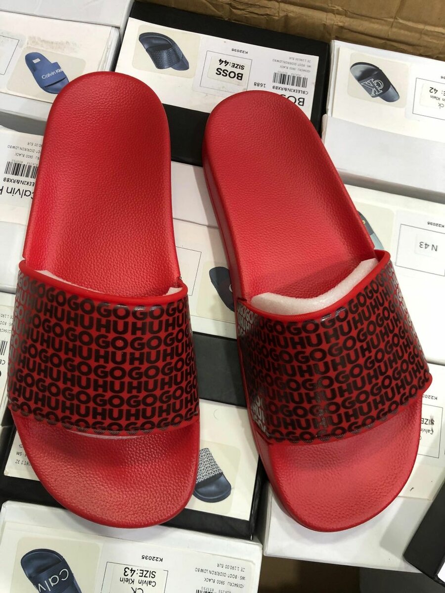 Tongs élégants pour l'été