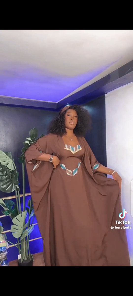 Robe caftan élégante unique