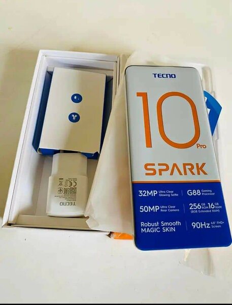 Tecno Spark 10 Pro 256GB Smartphone