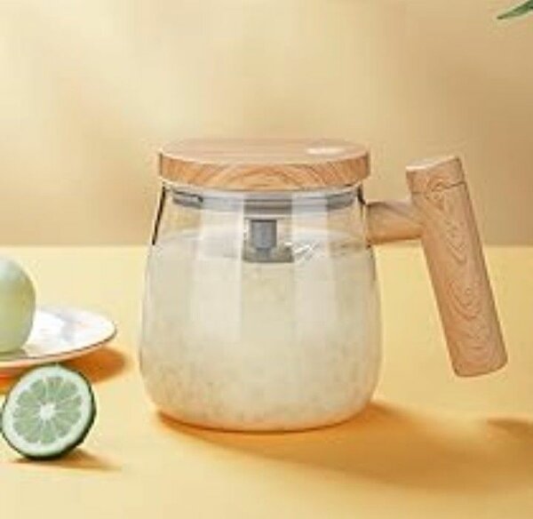 Tasse électrique remuante