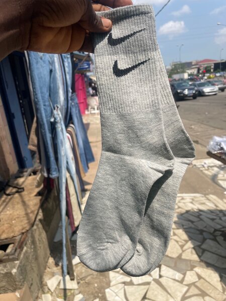 Chaussettes sport confort grises