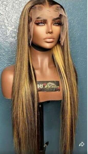 Perruque droite longue en dentelle