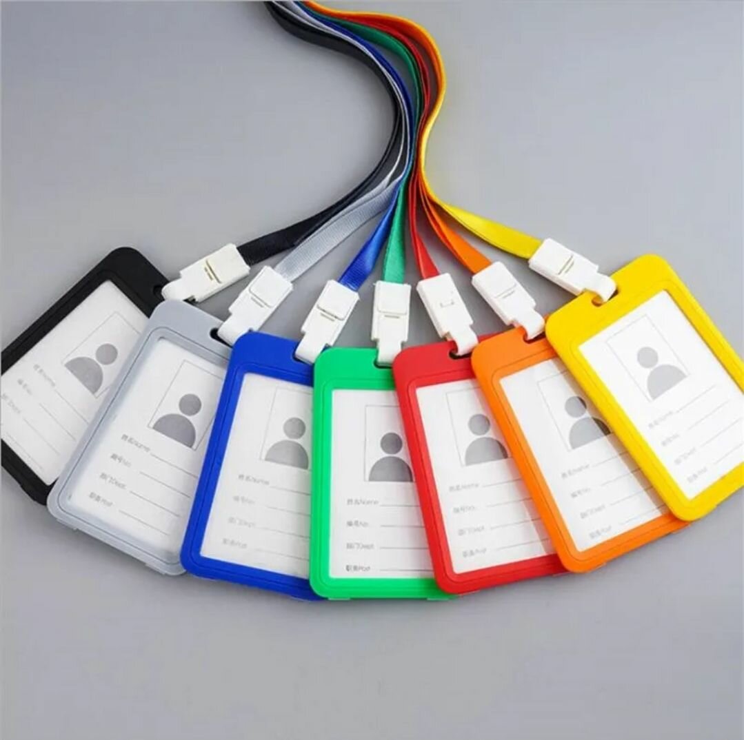 BADGES PERSONNALISÉS