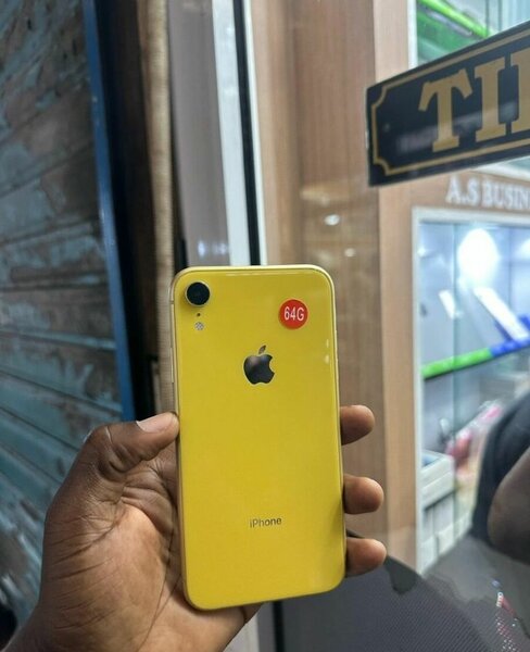 iPhone XR 64Go Débloqué