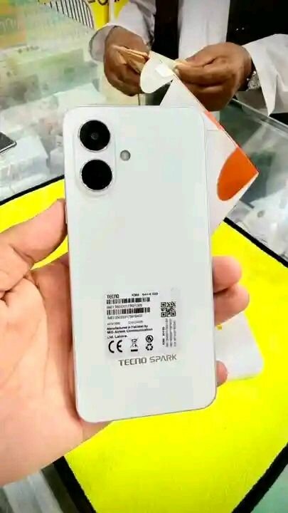 Tecno Spark Go 2 Smartphone