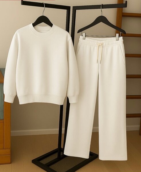 Tenue décontractée sweat blanc