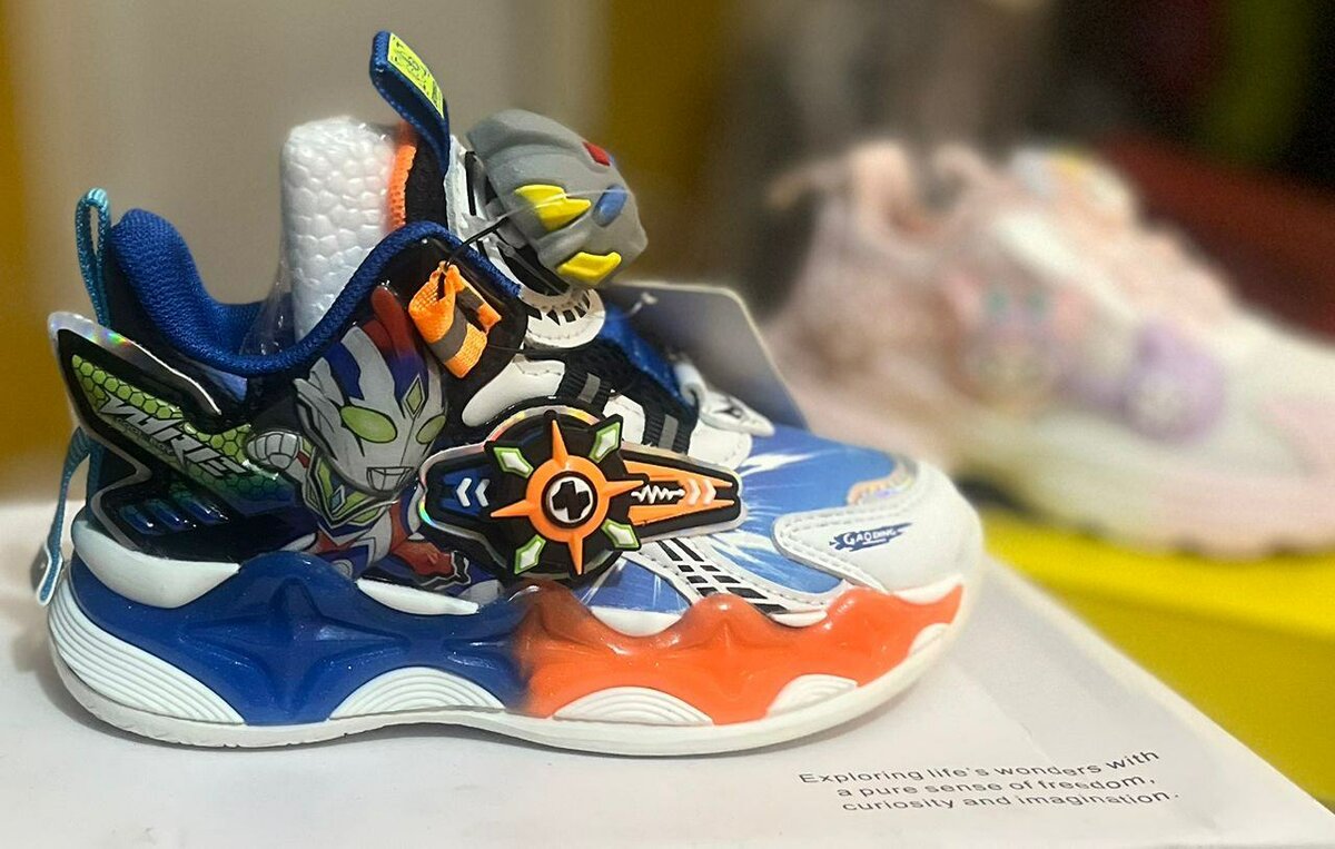 Baskets Enfant Style Dessin Animé