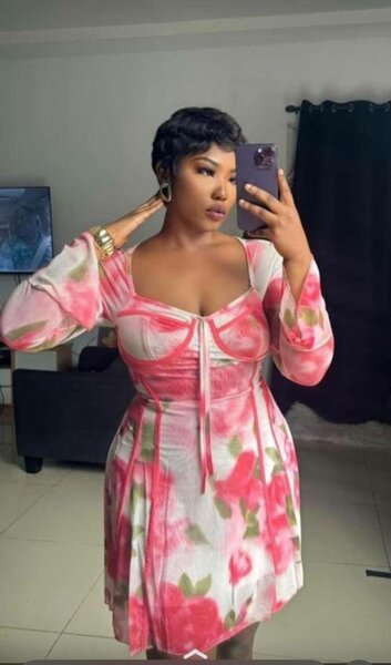 Robe florale élégante