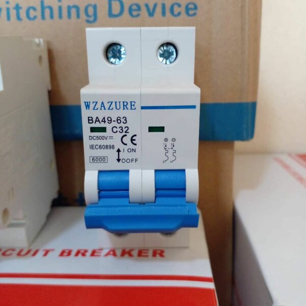 Disjoncteur automatique double pôle