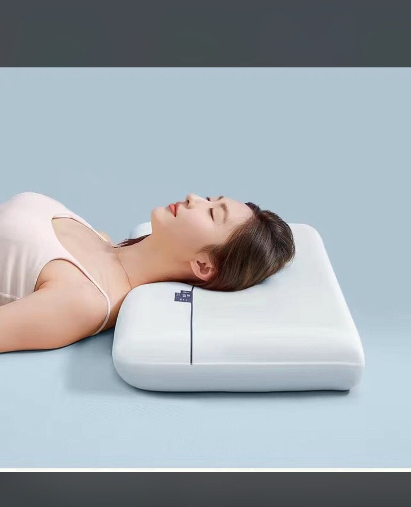 Neck pillow/massager