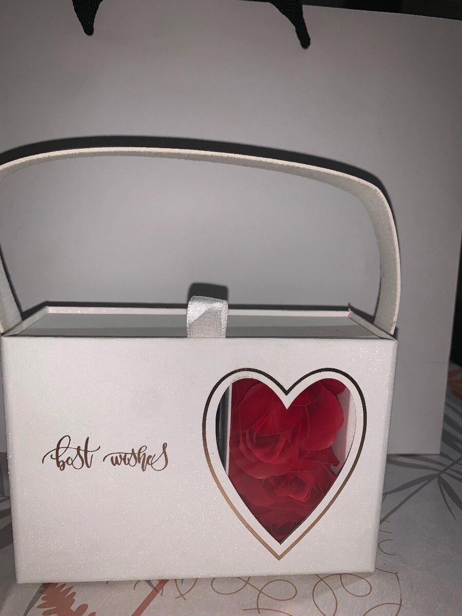 Coffret Cadeau Bracelet et Roses