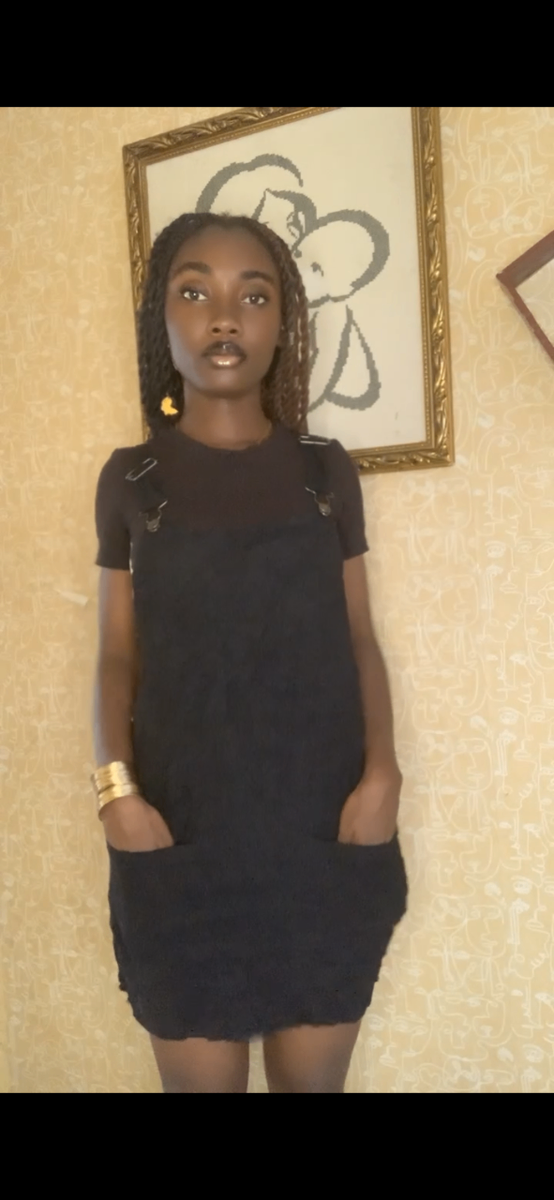 Robe salopette noire élégante