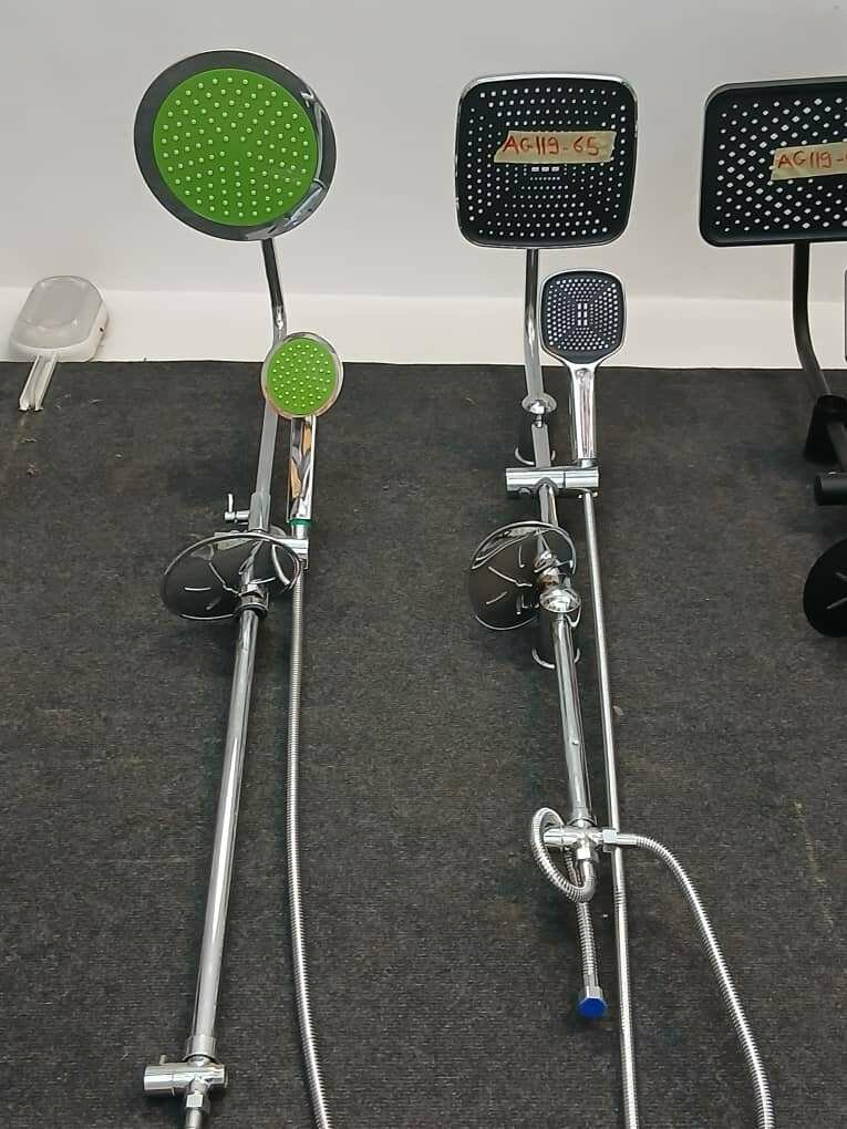 Douche à main réglable moderne