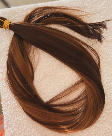 Bone straight braids  30/33  28 inch