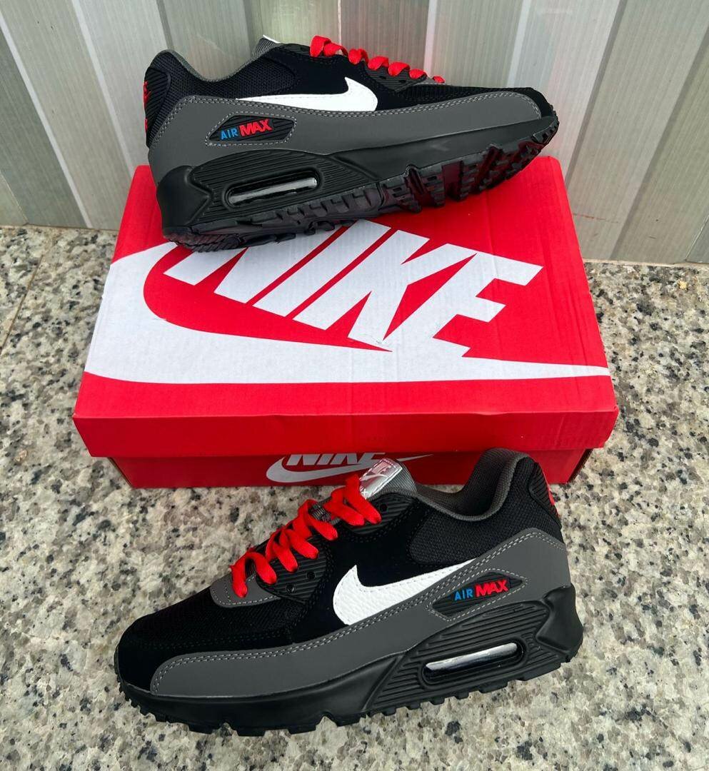 NIKE AIR