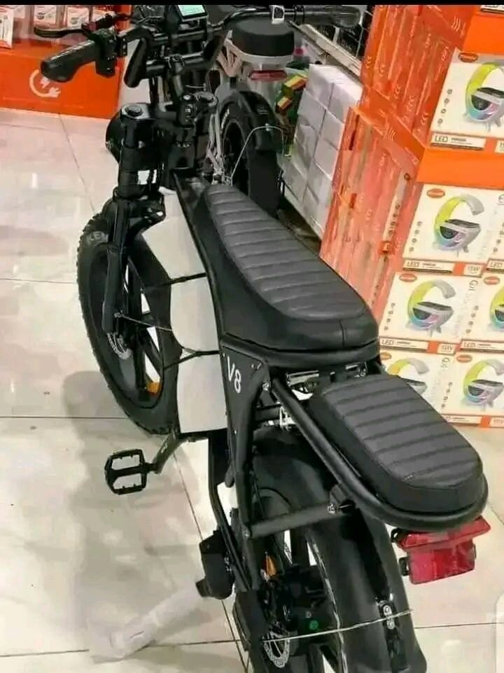 Vélo électrique pliant V8