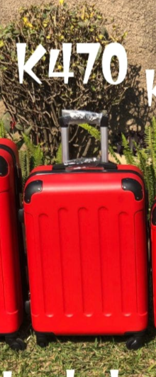 Travel Medium Red Bag