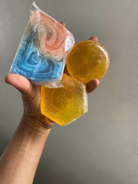 Savons de corps clarifiant