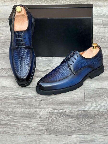 Chaussures Homme en Cuir Élégantes