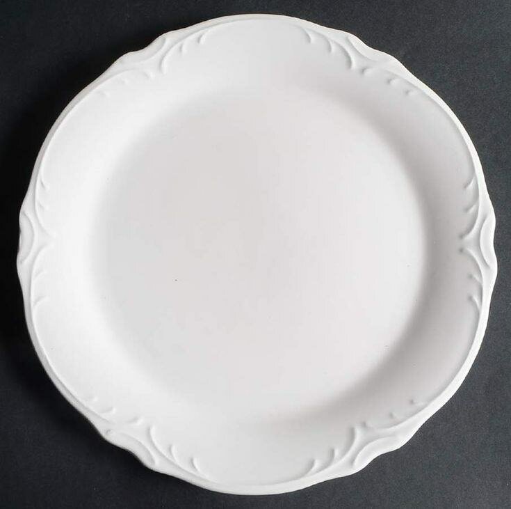 Assiette élégante en porcelain