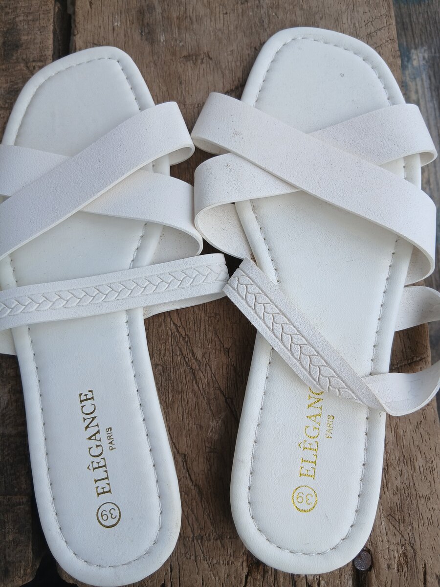 Sandales Blanches Élégantes