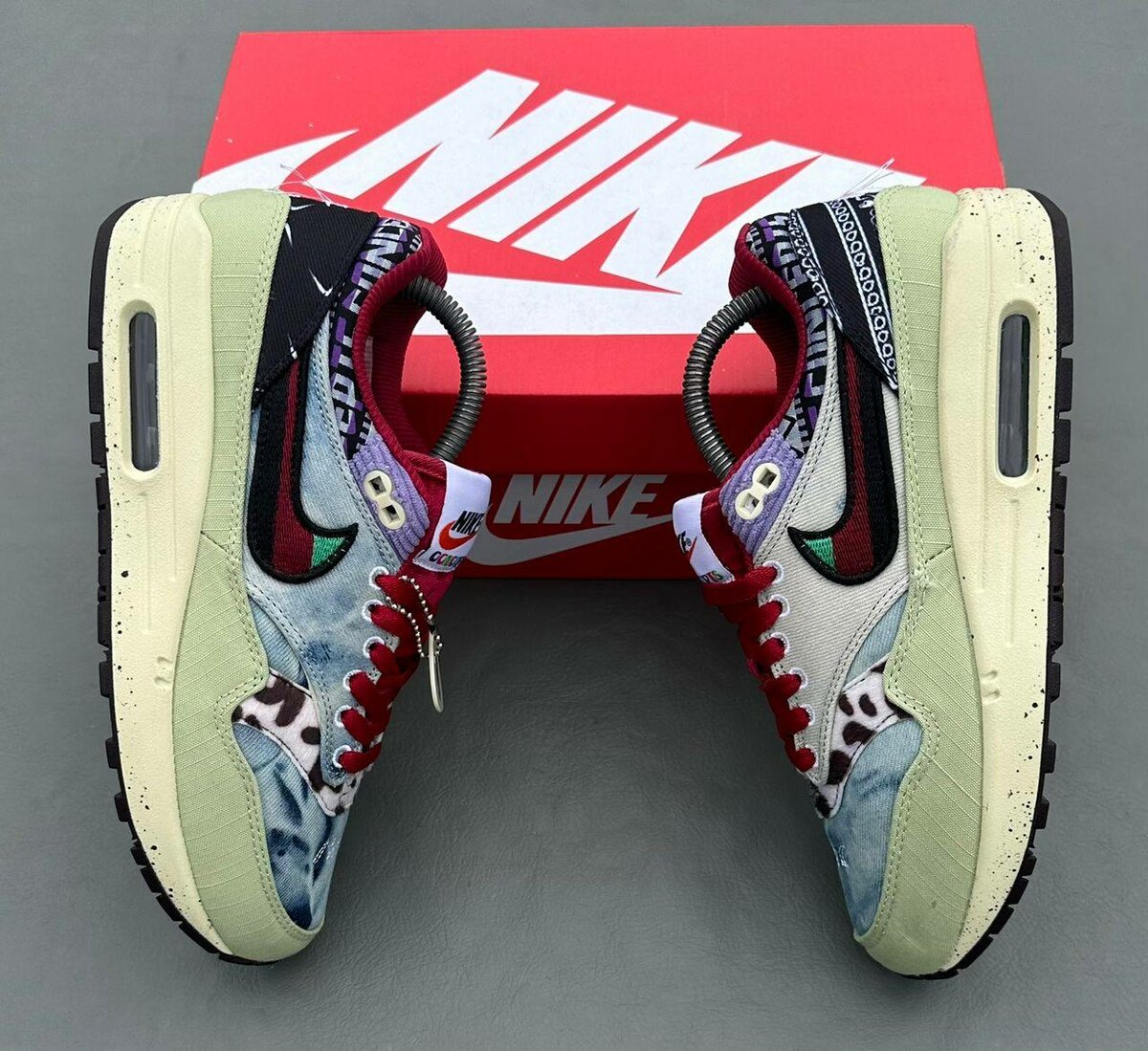 Nike Sneakers Édition Limitée